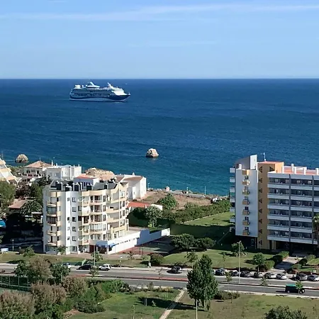 Panoramic In Portimao: Ocean View, Wifi Apartament *